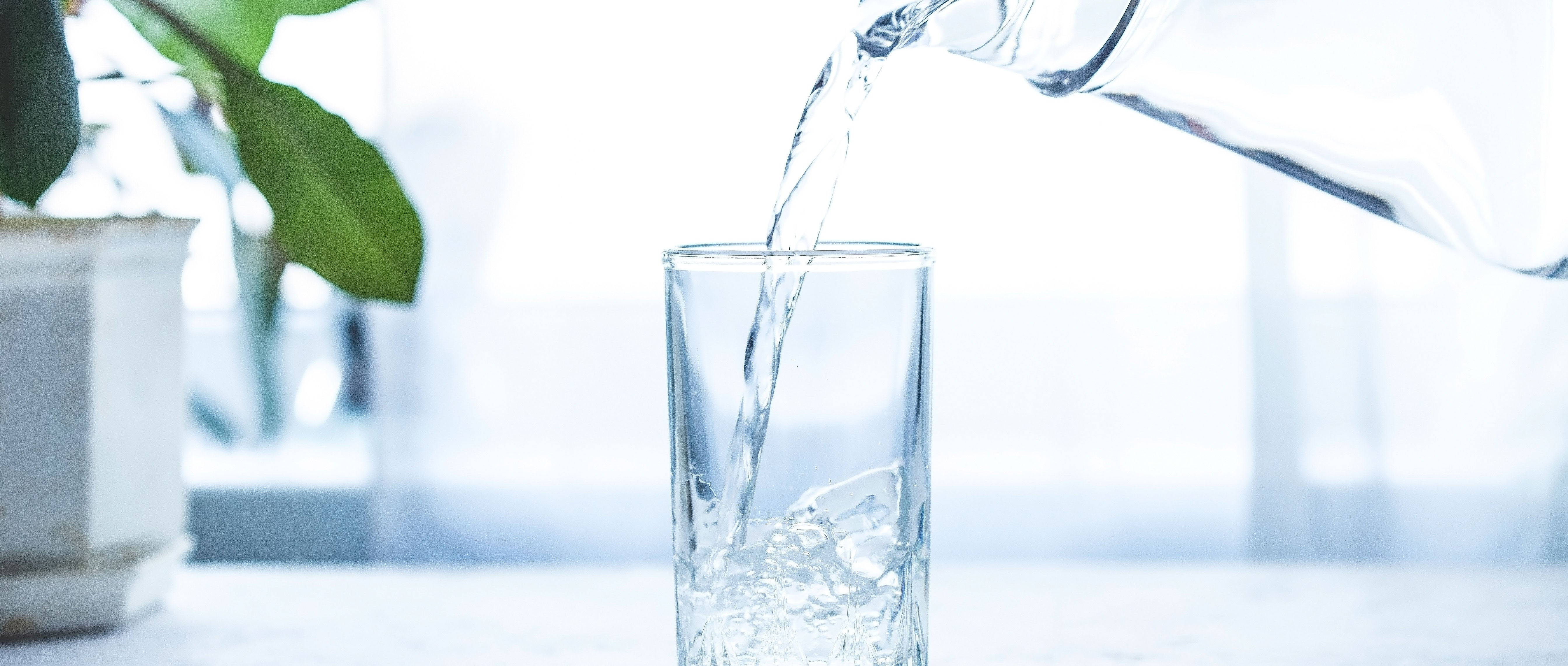 Drinks for Diabetics: How Much Water Should a Diabetic Drink Daily?