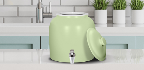 3 Reasons Ceramic Crocks Are Waaay Ahead of Their Time